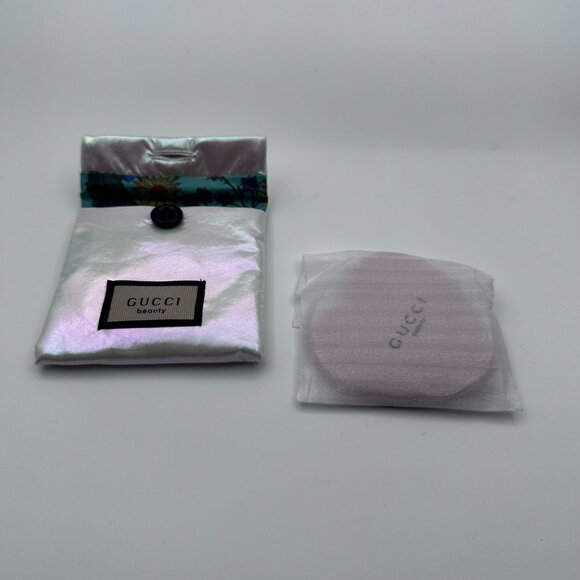 Gucci Heart Shaped Mirror Pink Novelty Item New in Original Packaging Great Gift - Picture 7 of 8